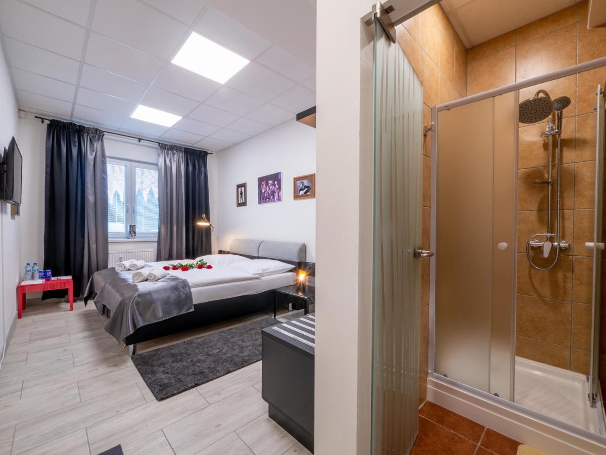 Aparthotel Style